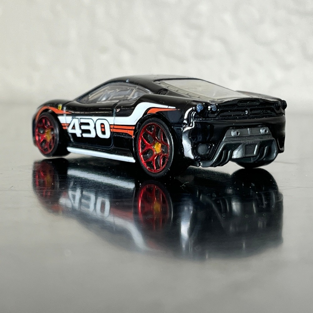 Hot Wheels Ferrari F430 Challenge Black Racing Graphics Miniature Collectible